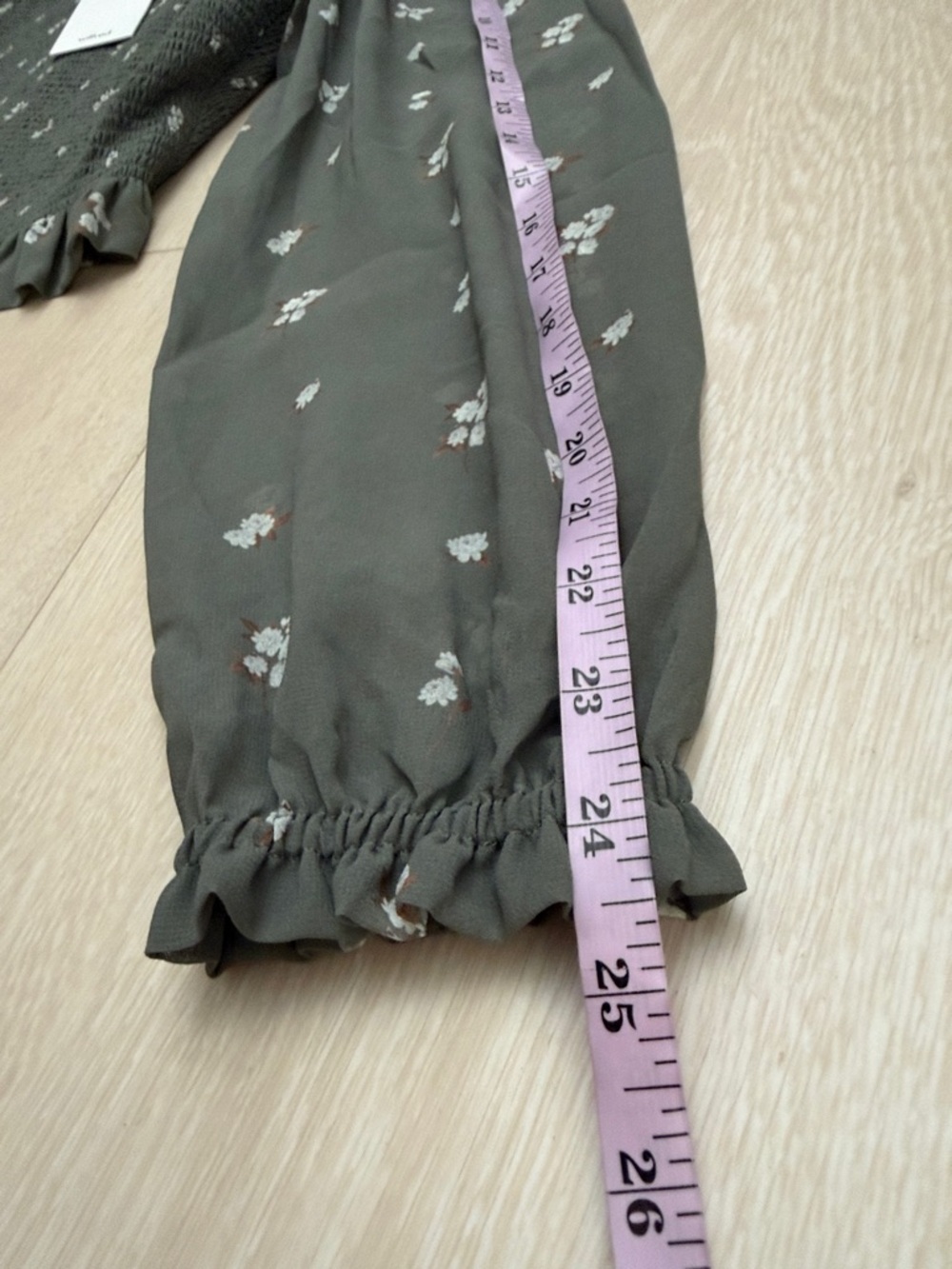 Wilfred Olive Green Smocked Floral Sheer-Sleeve Blouse - Picture 8 of 9